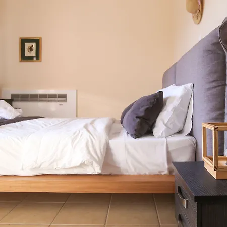 Penelope فيلة سامي